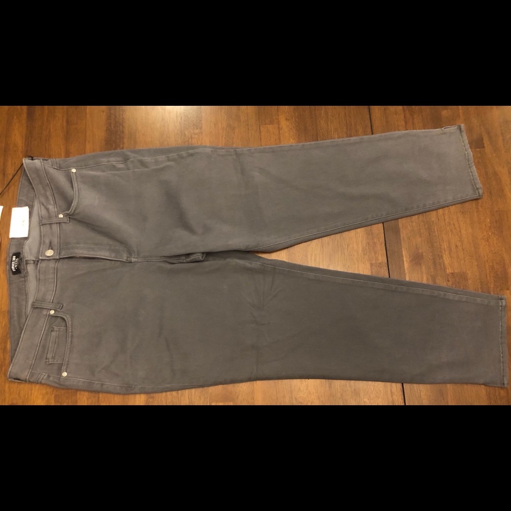 🐭 Professional Grey Pants by NYDJ🐭